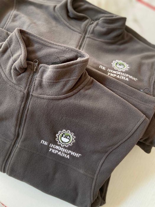 Послуги підряду ВИШИВКА та ДРУК на одязі.(з ПДВ та без)