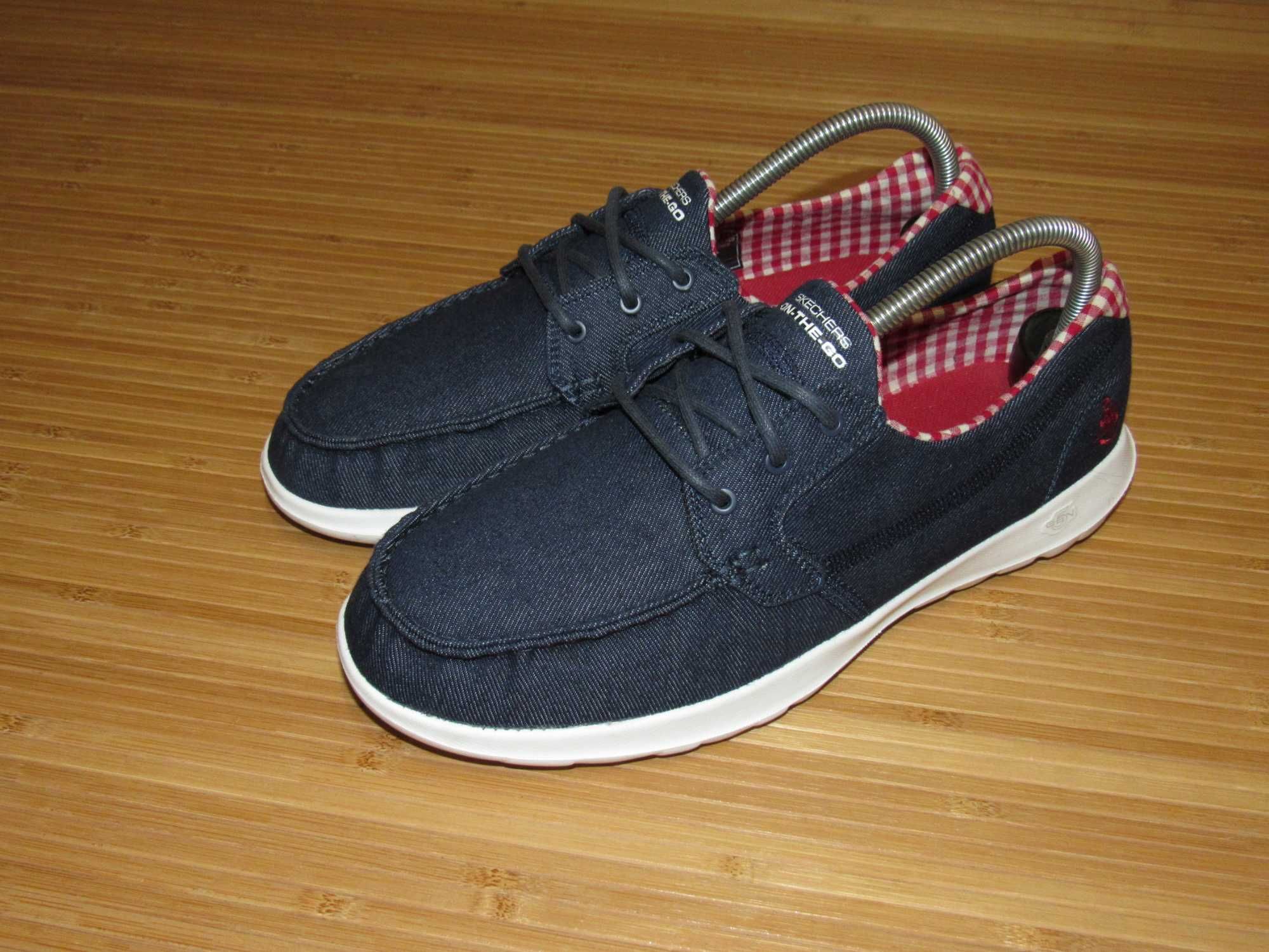 Сліпони Skechers Go Walk;  EUR-41
