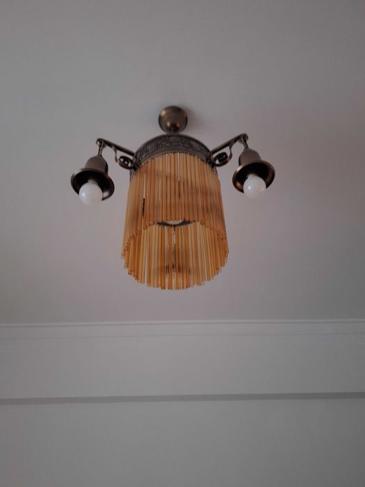 Candeeiro de quarto ou sala antigo