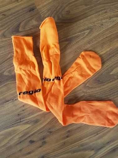 Podkolanówki skarpety piłkarskie