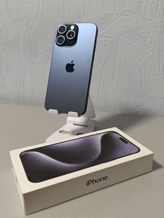 Продам IPhone 15 pro max 256 gb