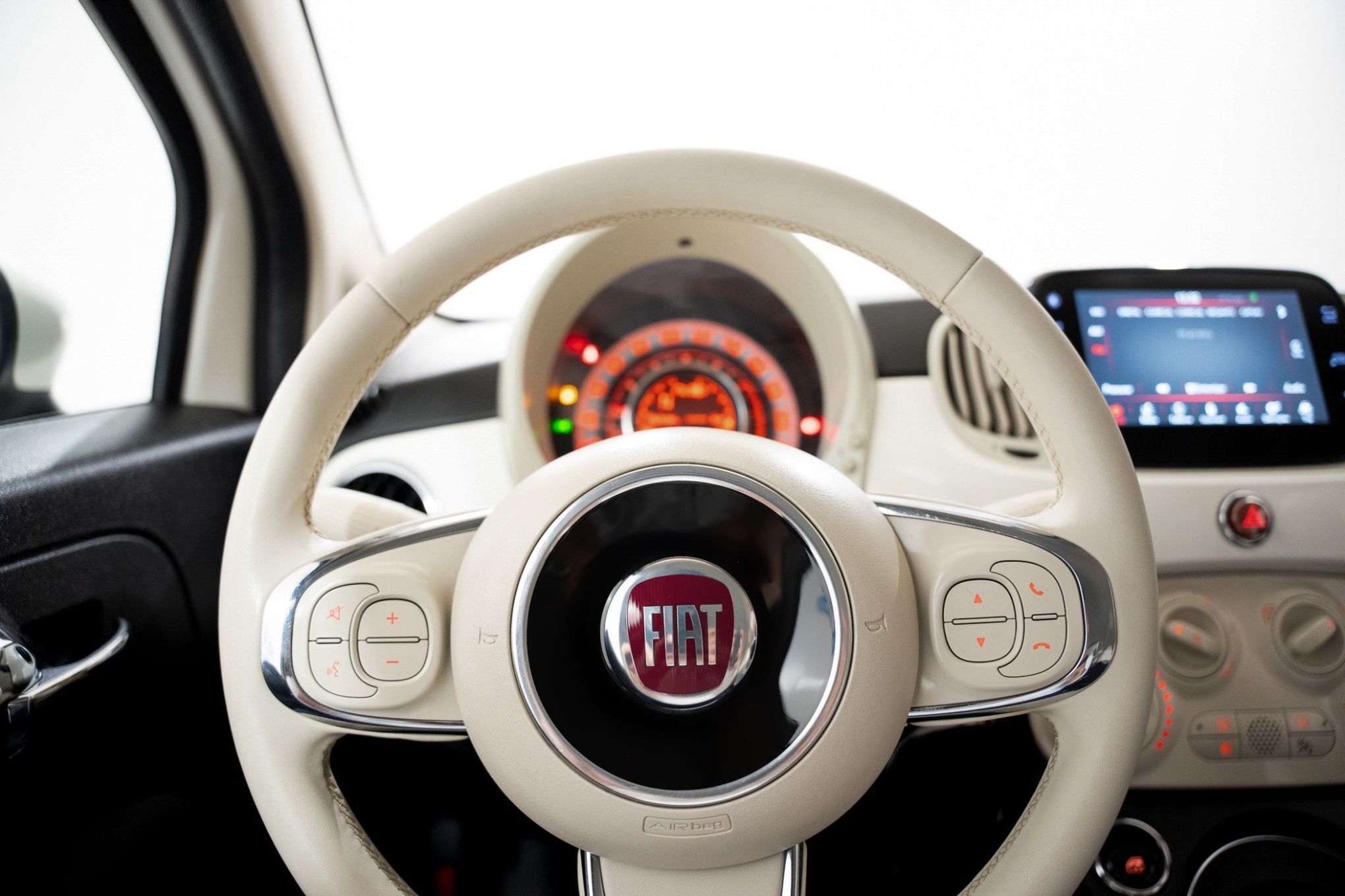Fiat 500C 1.2 Lounge MTA