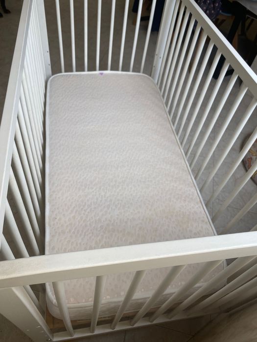 Berço braço com madeira