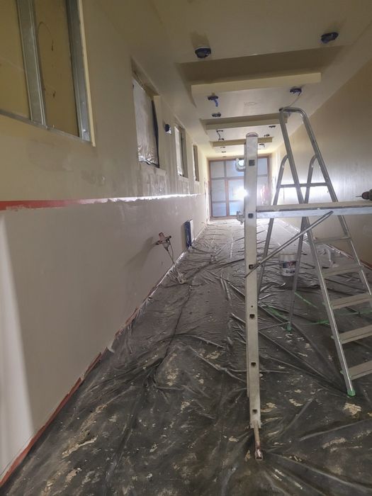 Remonty wykończenia, Malowanie Elewacji