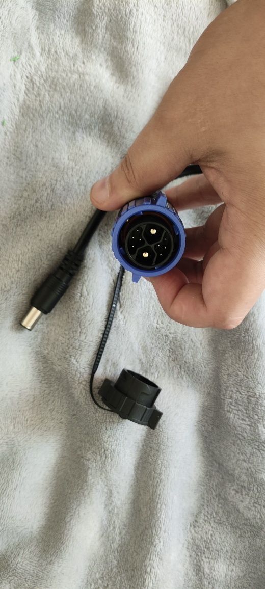 Кабель подключения внешнего аккумулятора BLUETTI
