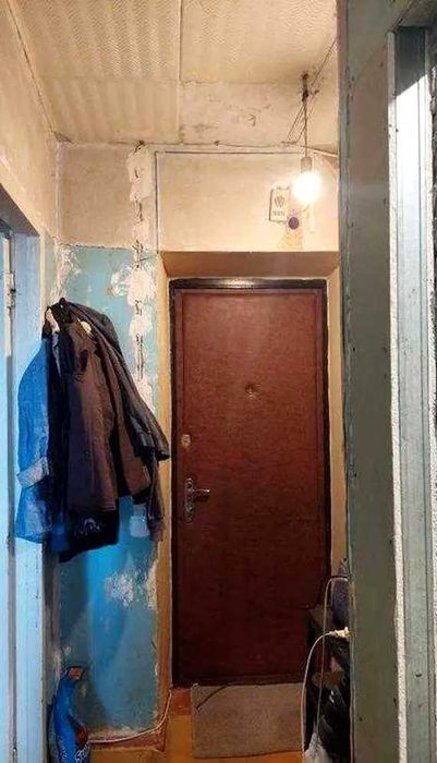 Здам дві кімнати,  у третій живе господарка (Шахтарське)