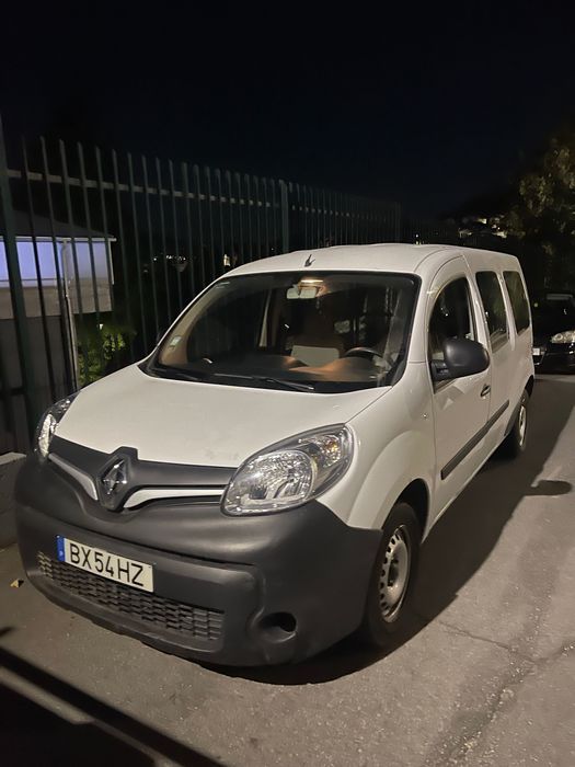 Renault kangoo 2020 71,000 quilómetros