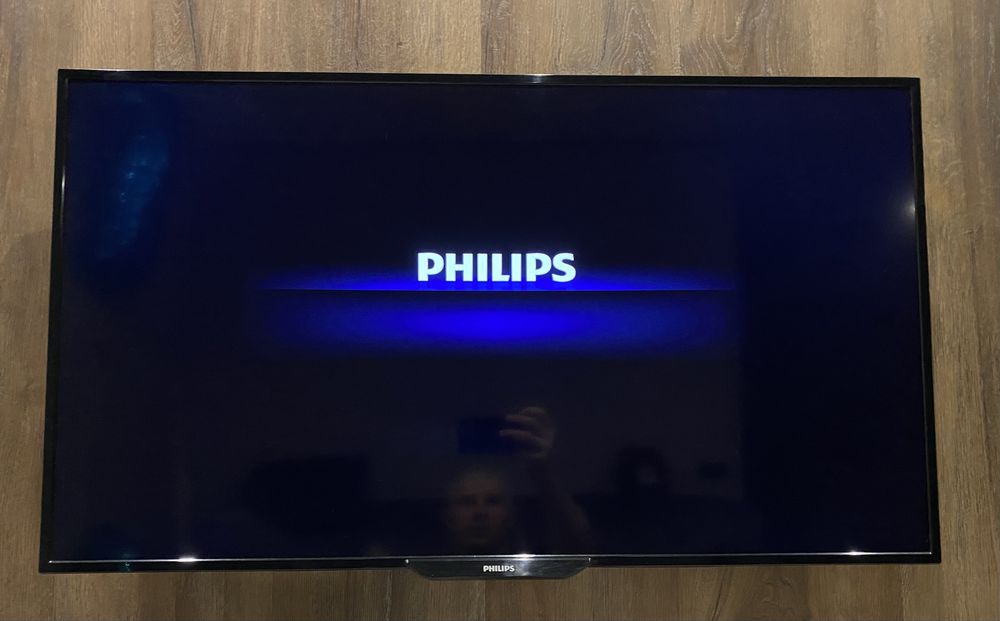 Телевізор Philips 40 дюймів