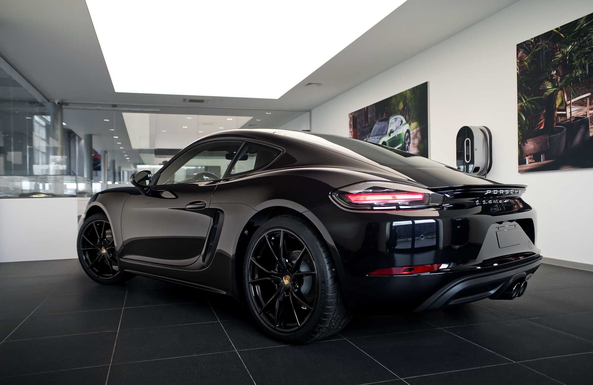 Porsche Cayman 718 PDK wynajem najem Rs3 Mustang GT BMW i4m50