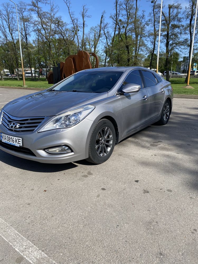 Hyundai Grandeur 2012 V6 3.0 250 к.с.