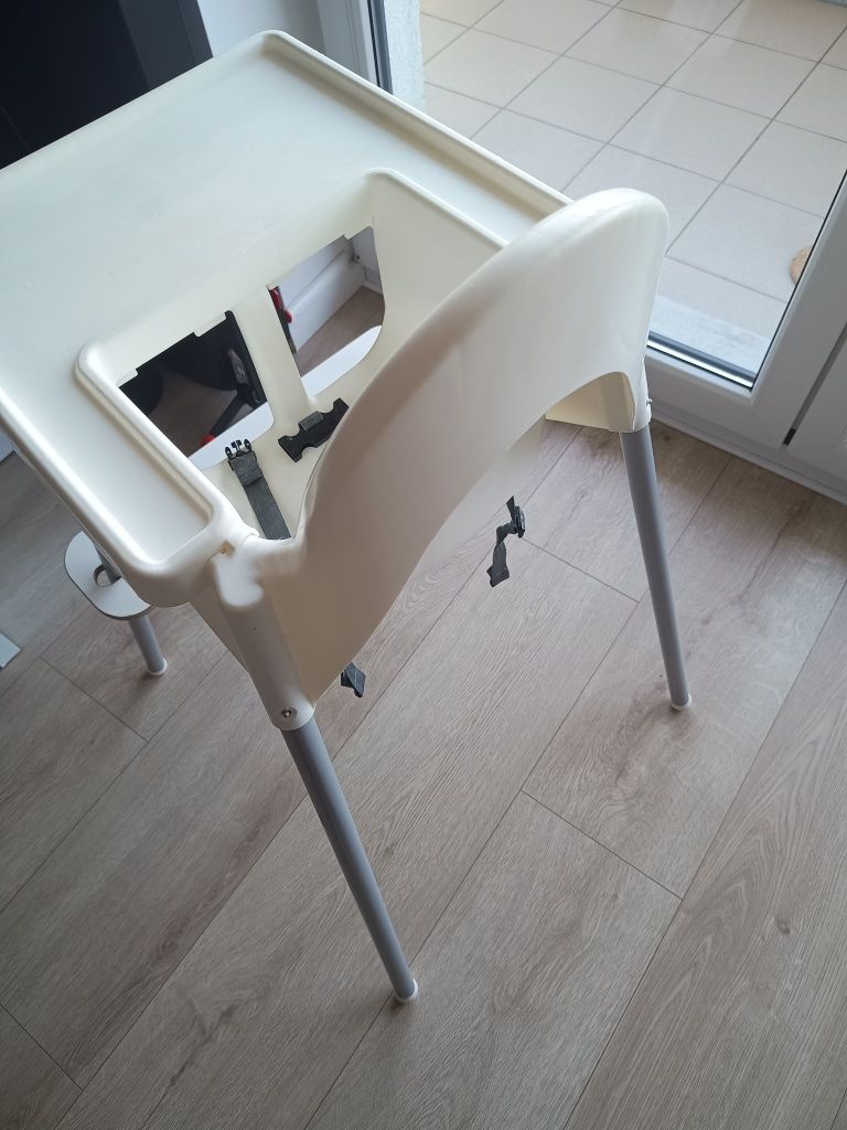Krzesełko dla niemowlaka do karmienia  Ikea antilop+podnóżek