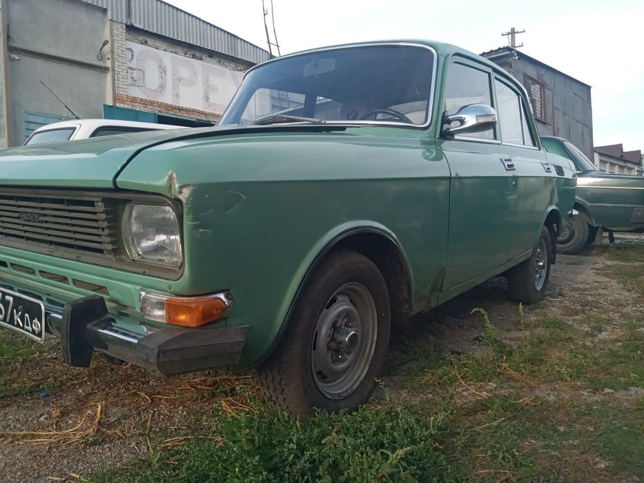 Продам москич 2140 .