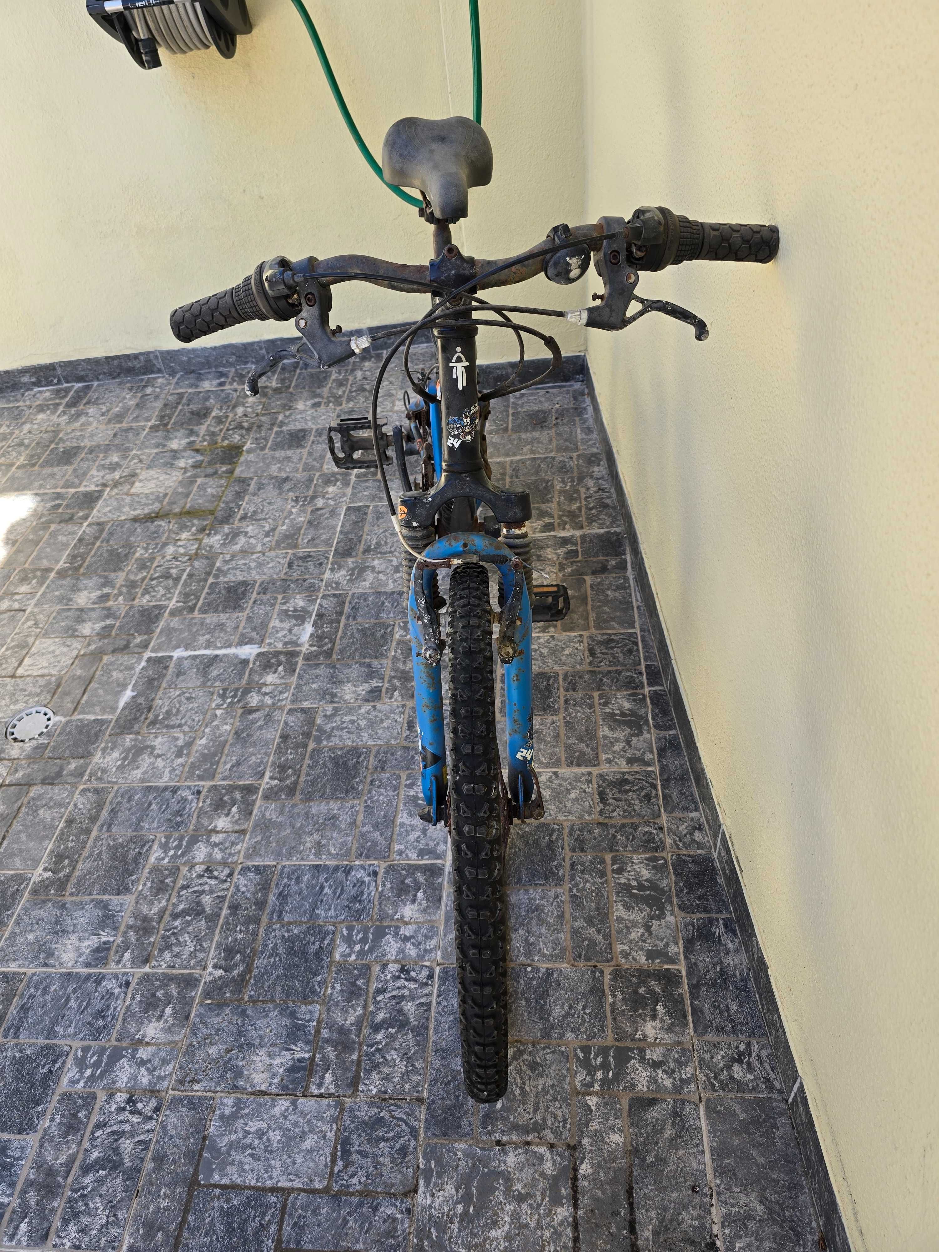 Bicicleta B Twin roda 24