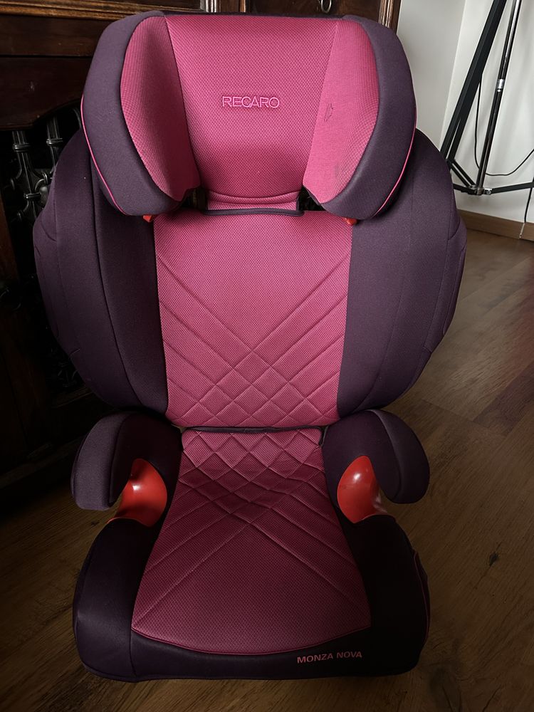 Idealny różowy fotelik samochodowy Recaro Monza Nova 2 15-36kg isofix