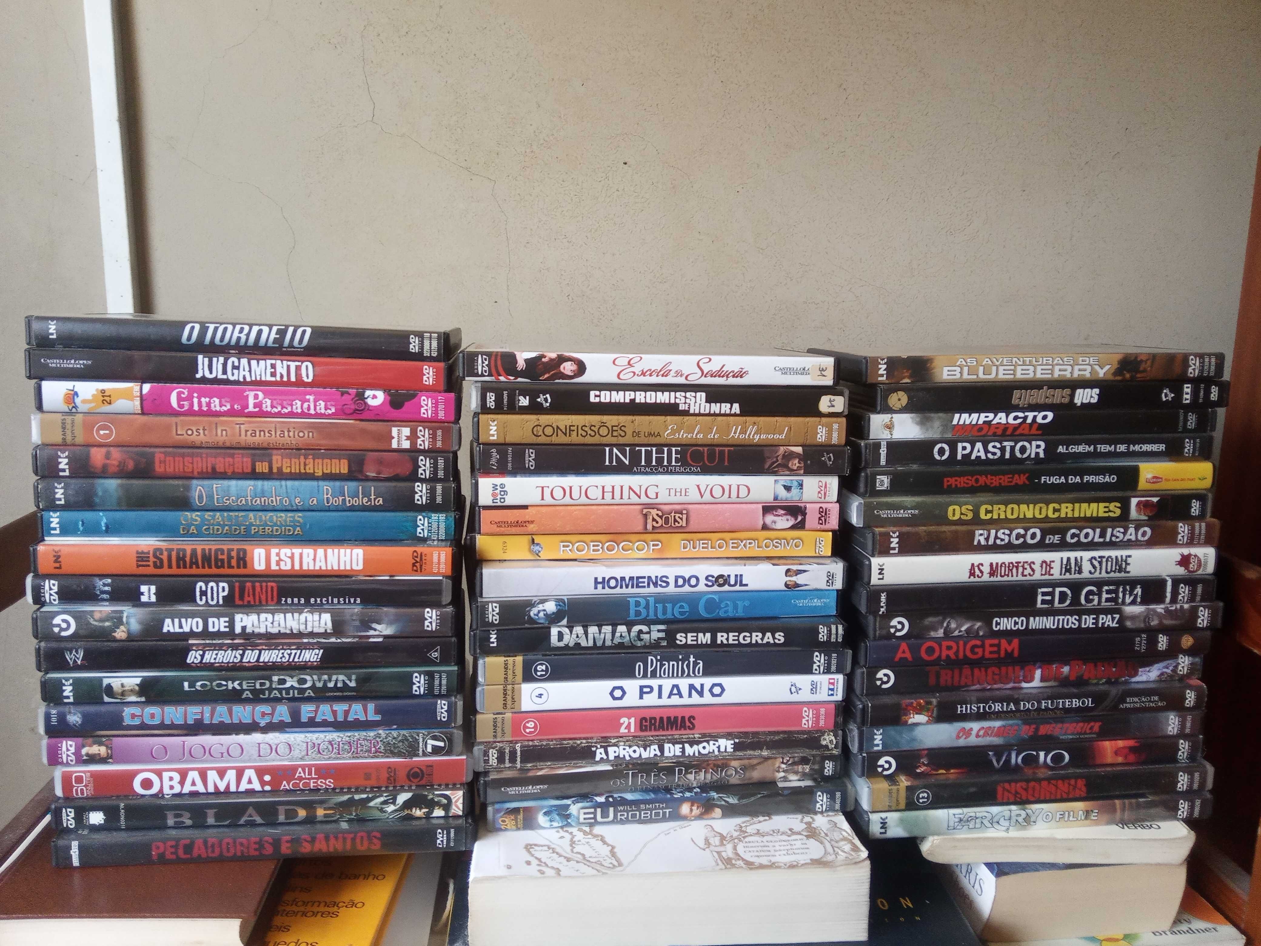 Conjunto  Dvds.Originais.Unitarios .Veja as fotos com os titulos.