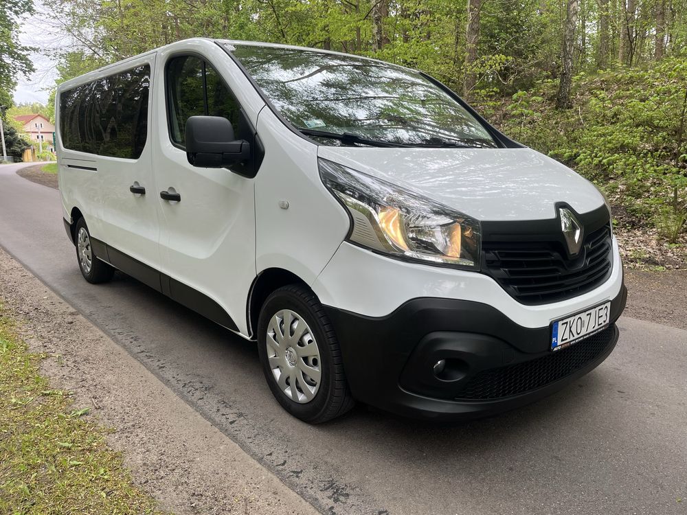 Renault Trafic Long 1.6 DCI 125km 2016r, 9 osobowy