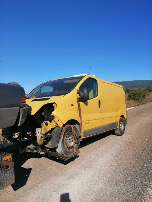 Carrinha Renault Trafic II 1.9 de 2003 para peças