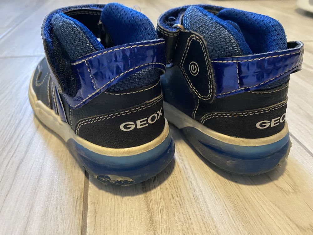 Geox, swiecace buty przejsciowe, 28, noszone 3 tygodnie