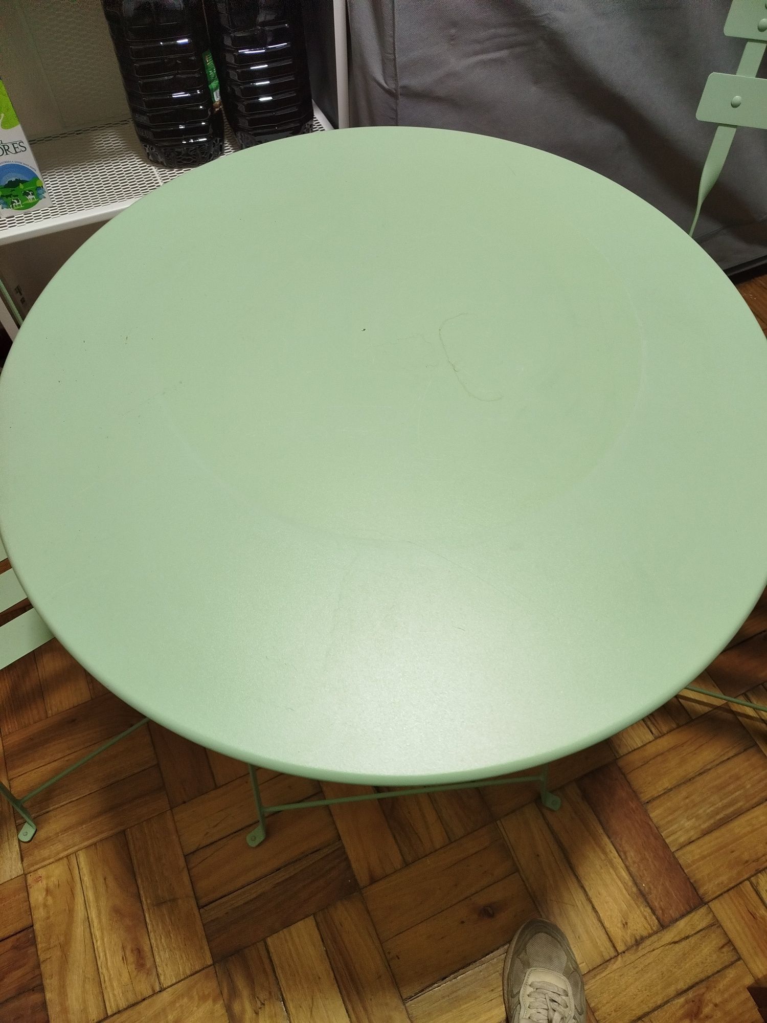 Conjunto de mesa de jardim com duas cadeiras