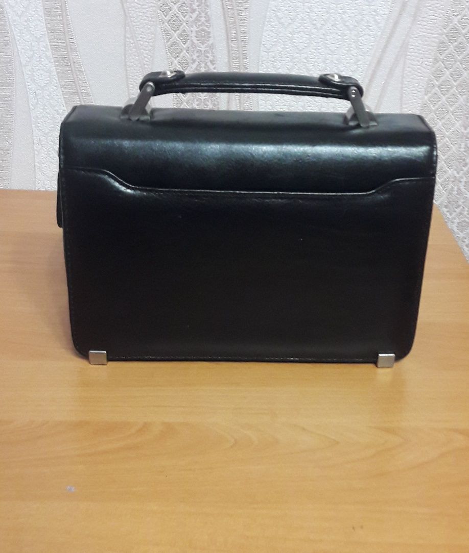Продам Сумку барсетка