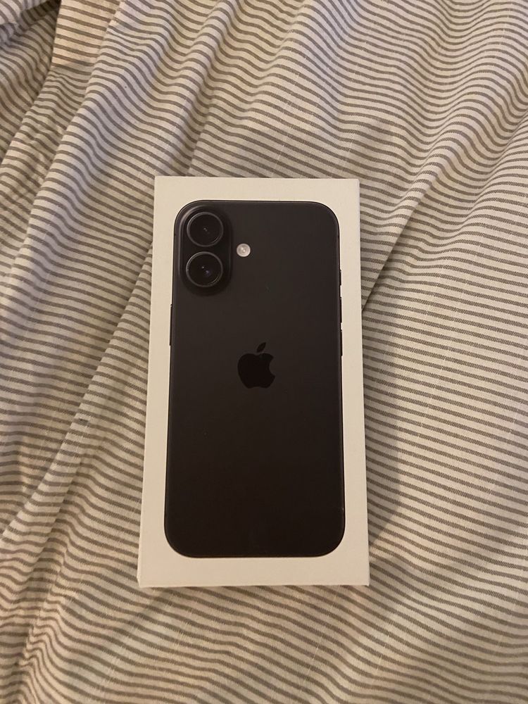 Iphone 16 128gb SELADO cor preto