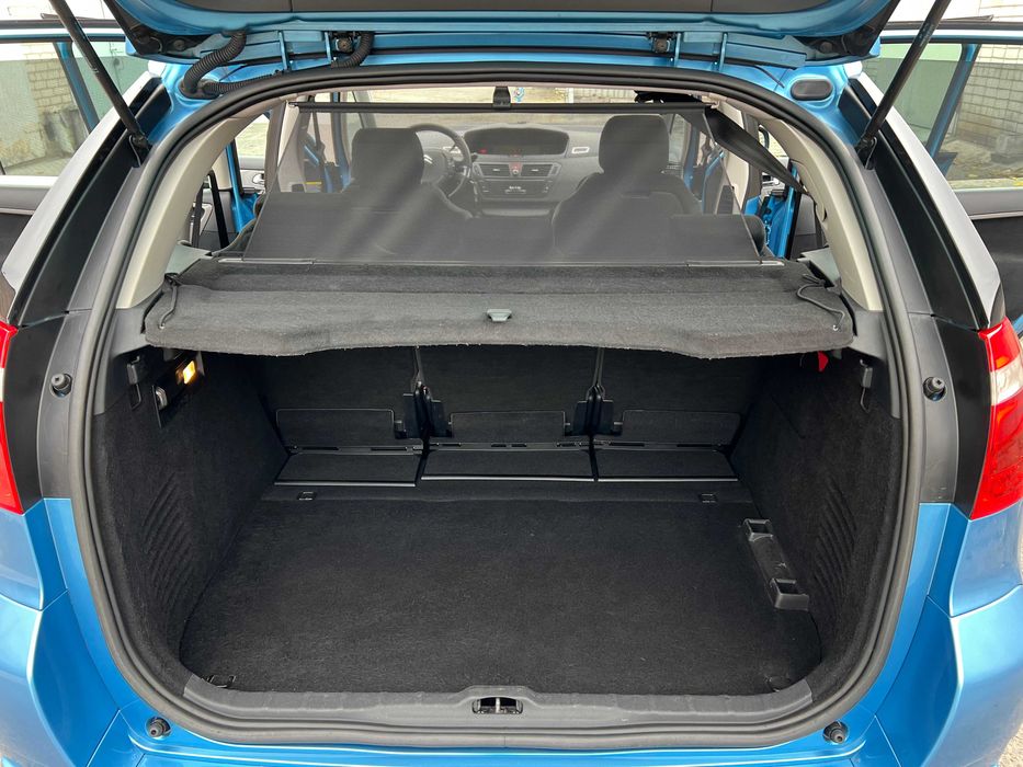 Citroen C4 Picasso 2008 I покоління (FL) • 2.0 AT (143 к.с.) • Urban