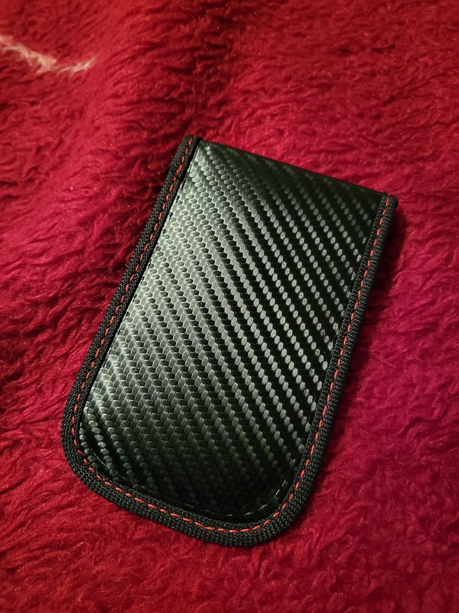 Bolsa Carteira Carbono RFID - Porta-Chaves