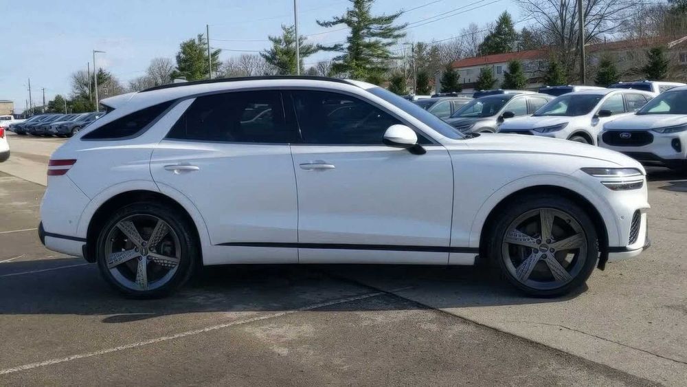 Genesis GV70 Sport      2022