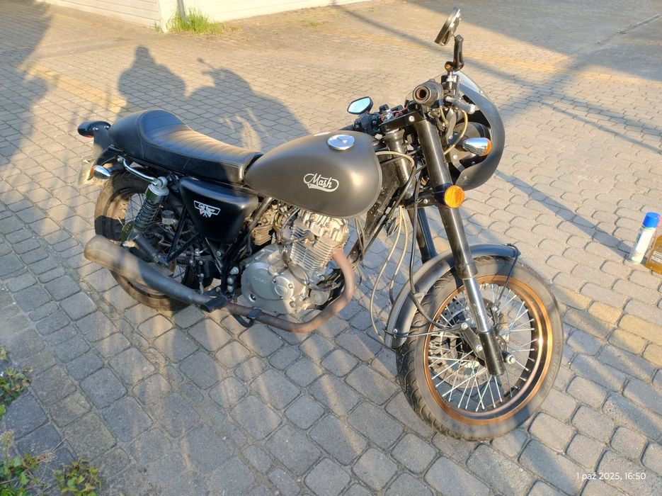 Mash Seventy Five Black Seven 125 ccm