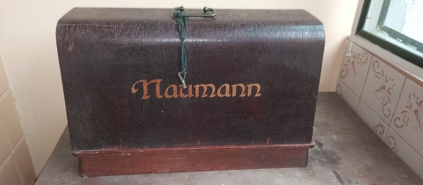 Швейна машина Haumann