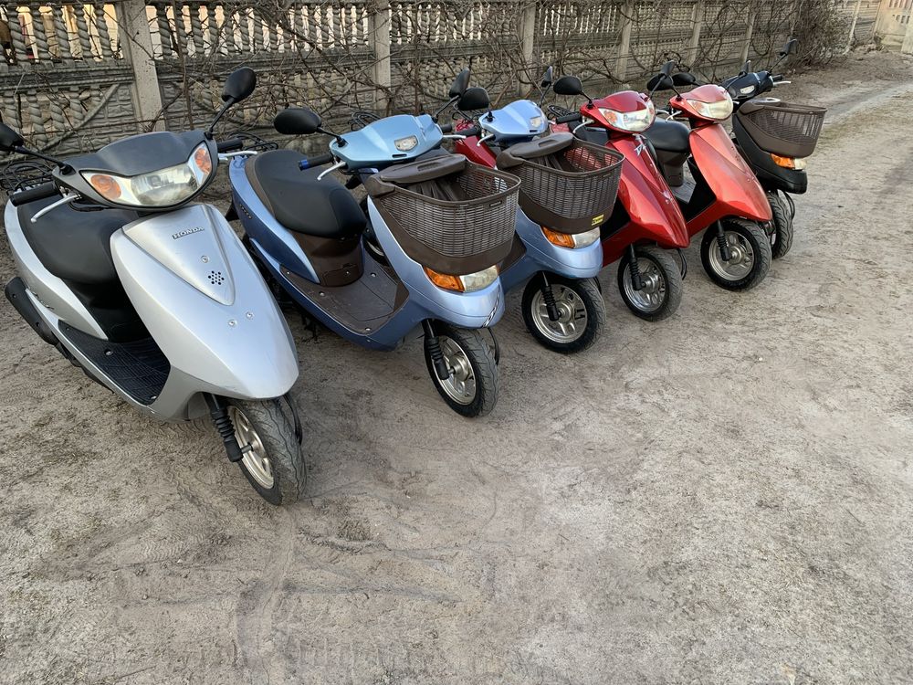 Продам б/у скутера honda dio , cesta 4-х тактний карбюратор