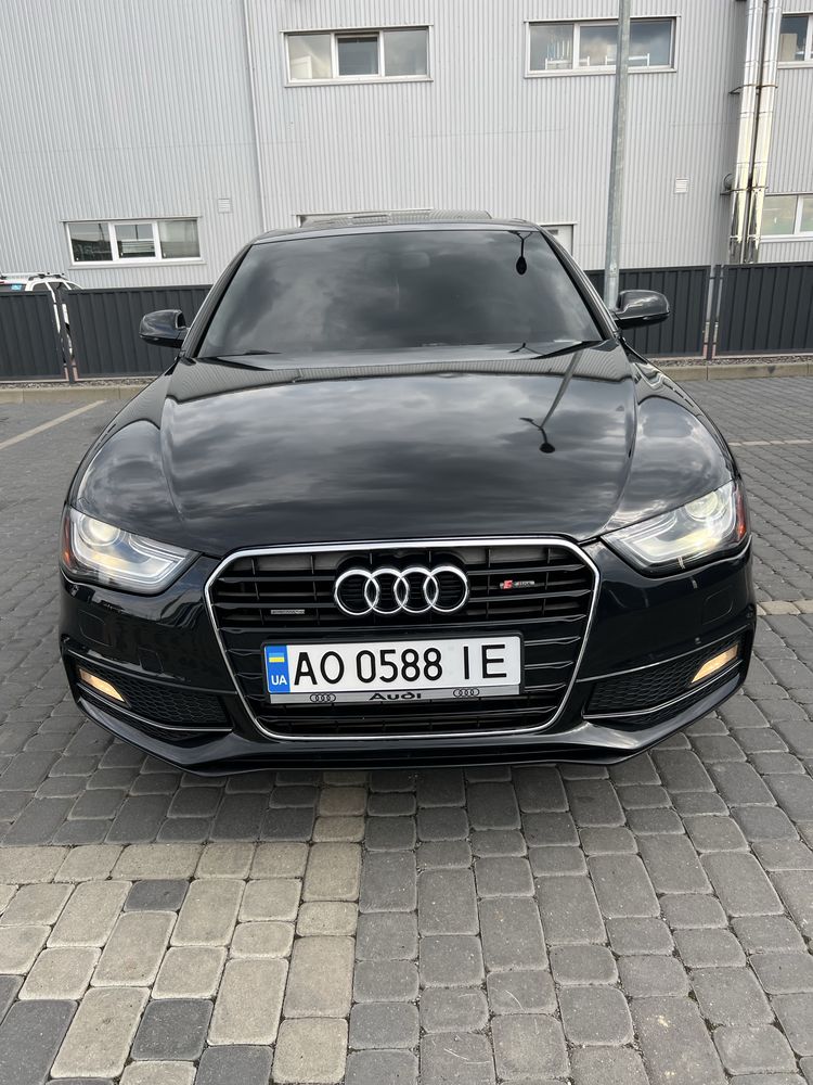 Продається Ауді А4B8 S-Line 2014 року