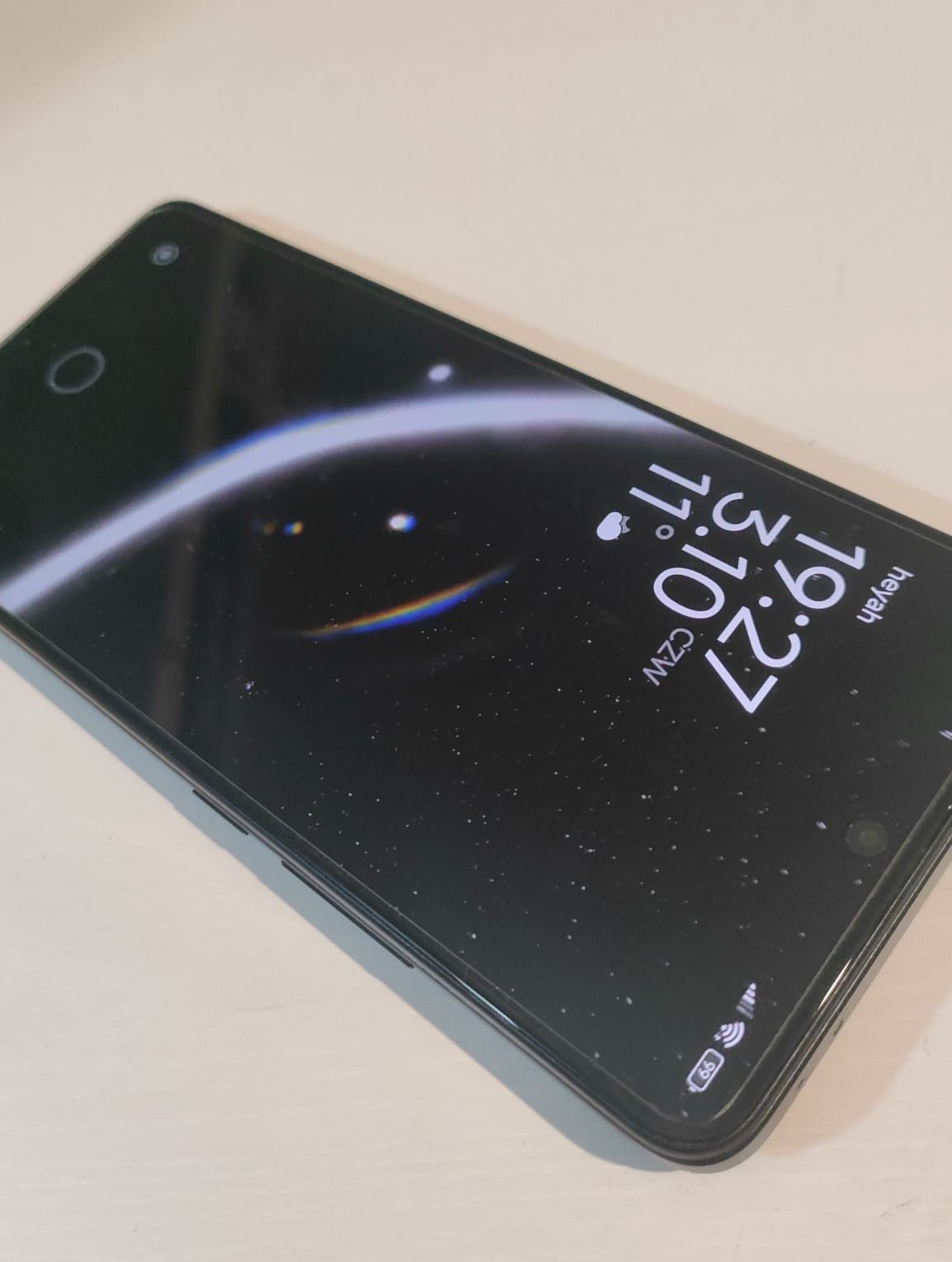Smartphone POCO F5 PRO 12/512 w idealnym stanie, na gwarancji