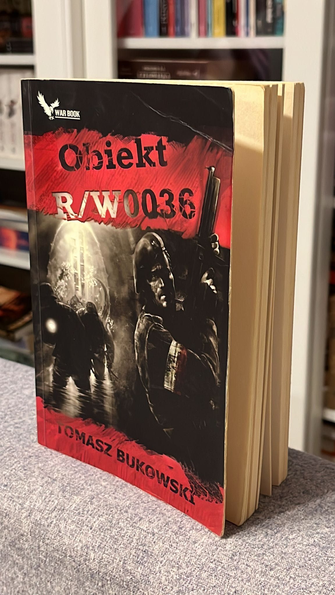 Tomasz Bukowski Obiekt RW0036 z autografem