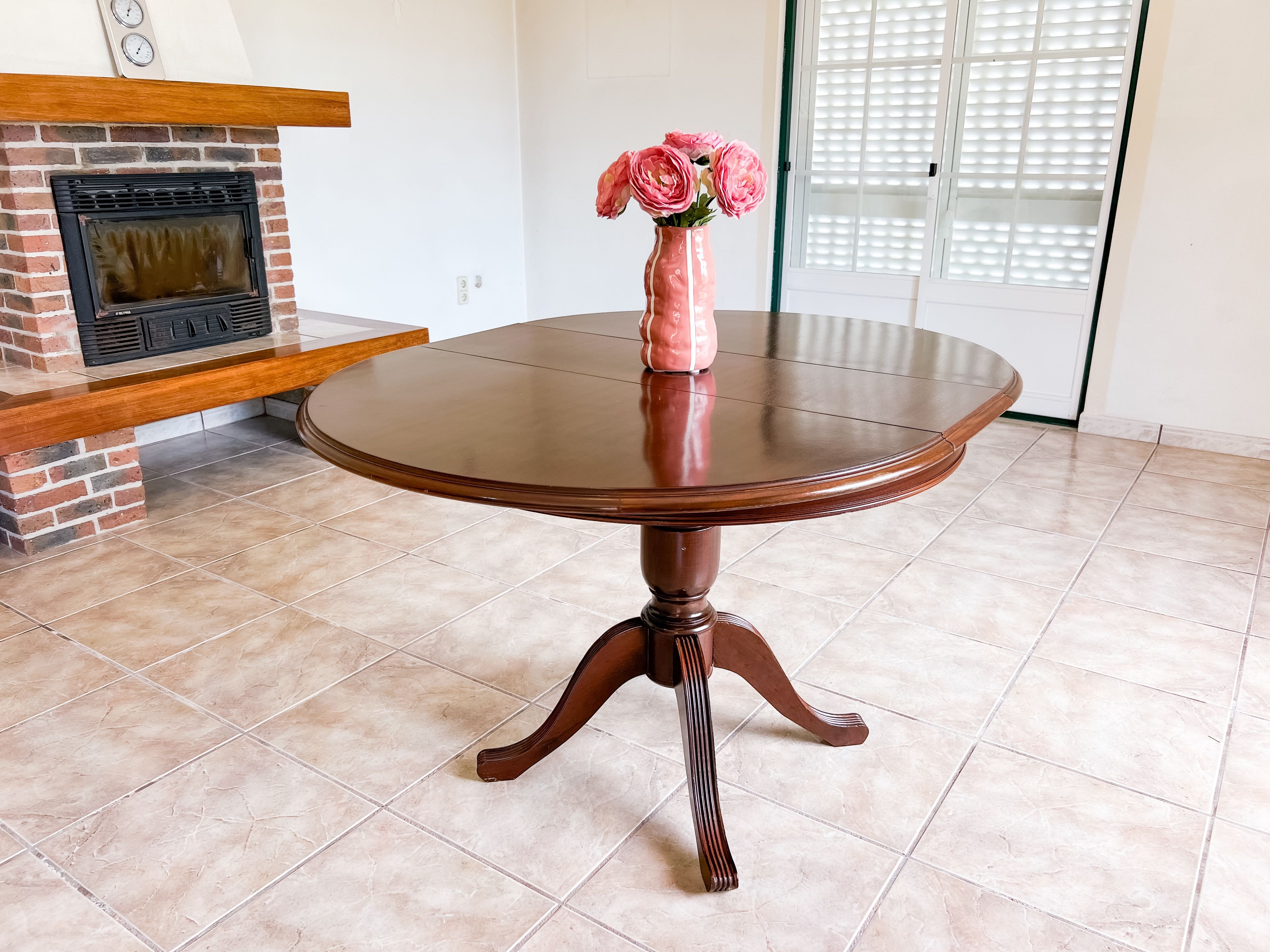 Cadeiras de jantar em pele e madeira maciça (entrega gratuita)
