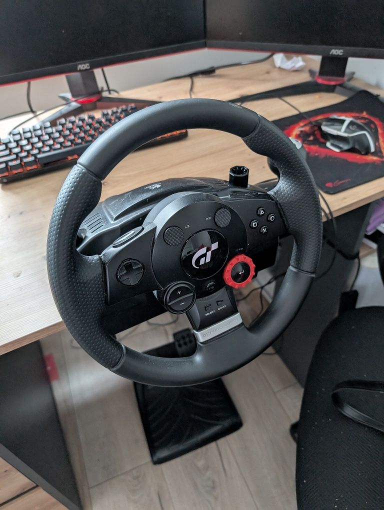 Logitech driving force GT