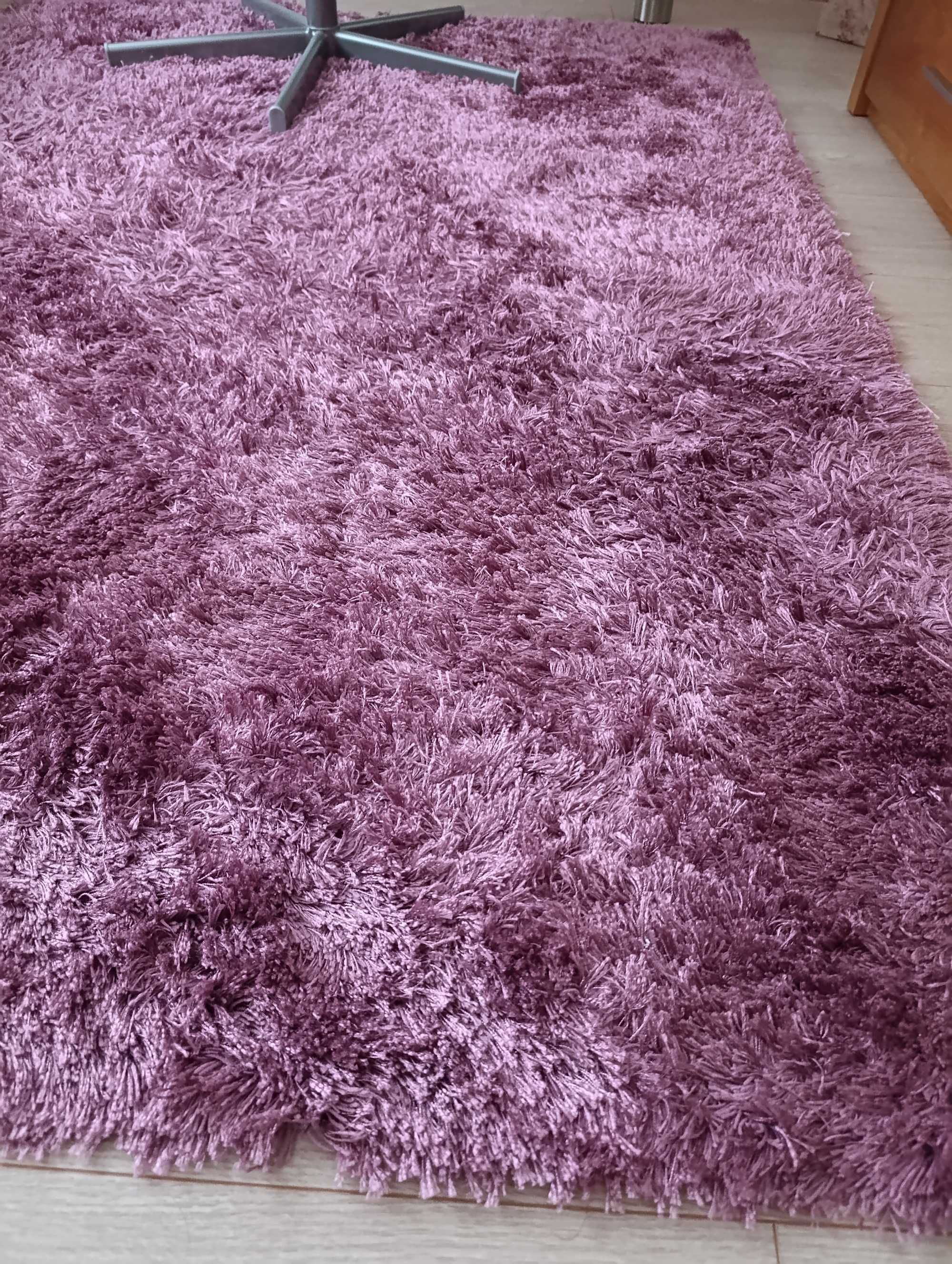Carpete 1,90 x 1,40