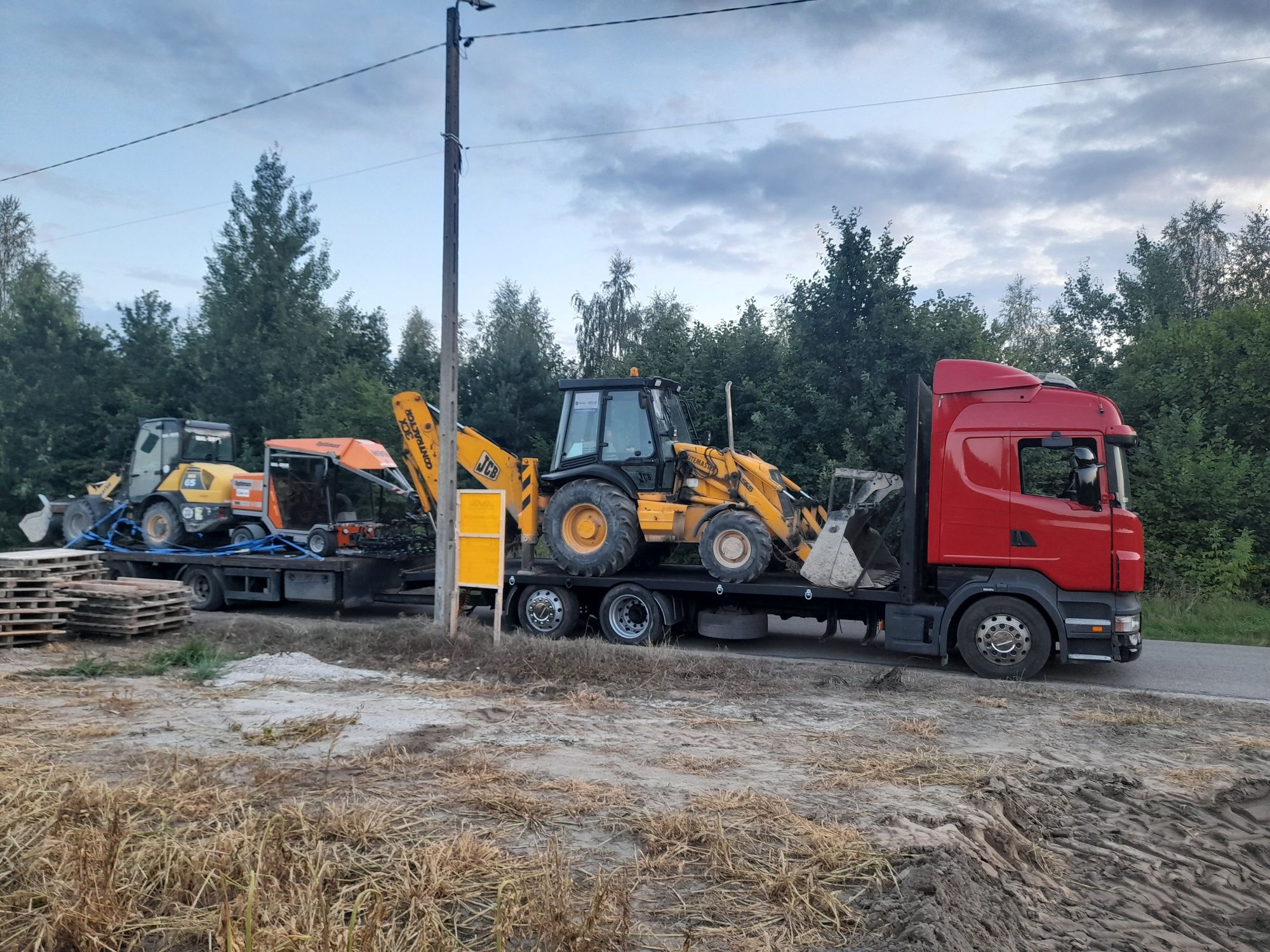 Auto laweta 15t i 6t  pomoc drogowa transport maszyn i pojazdów