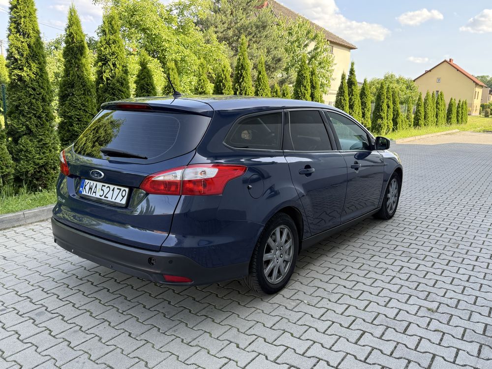 Ford focus kombi 1.6 Tdci 2012 Rok