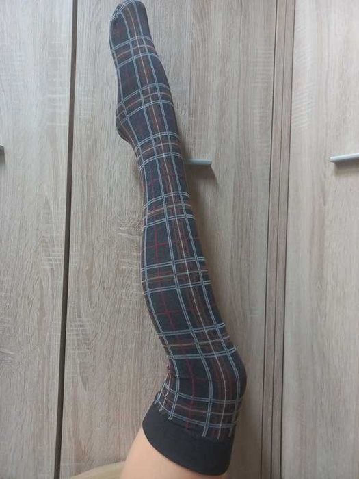 Szare zakolanka zakolanówki w kratkę nowe