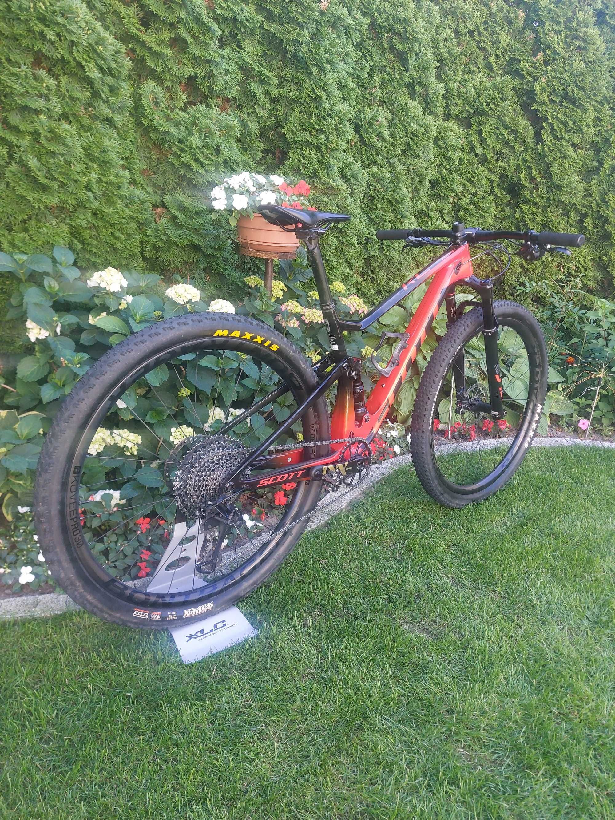 Scott spark Team issue M