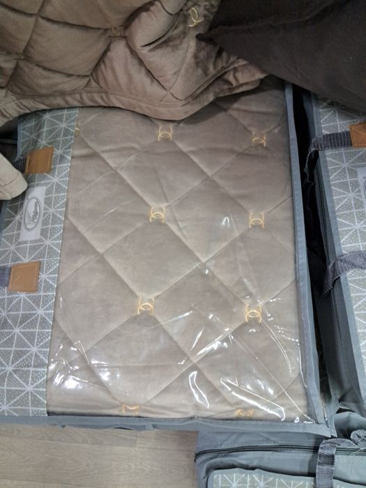 Велюрові  покривала,210х230см