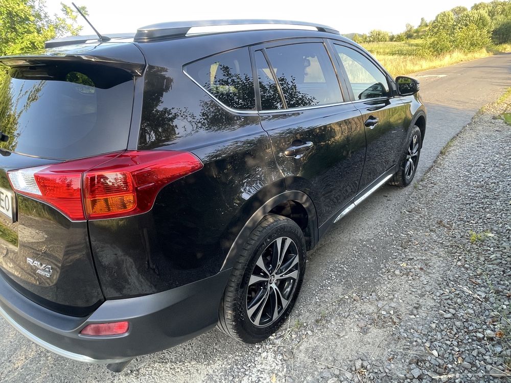 Toyota RAV4 2015р.