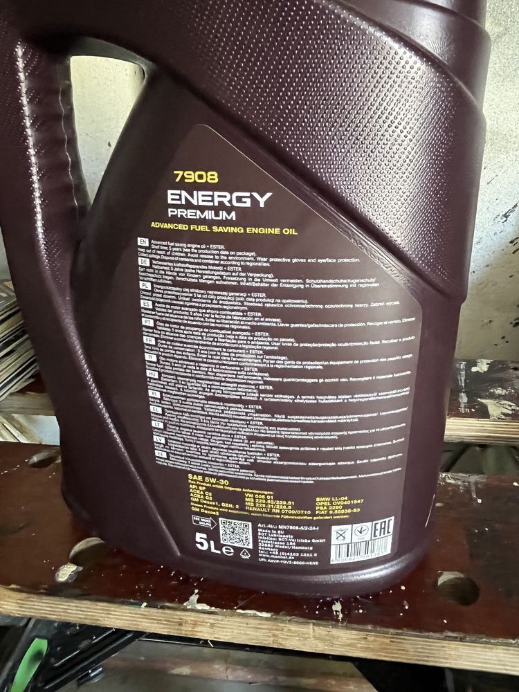 Oleo 5w-30 mannol 5L