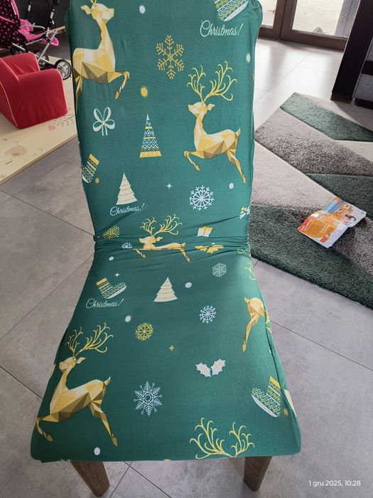 Pokrowiec na krzesło świąteczny