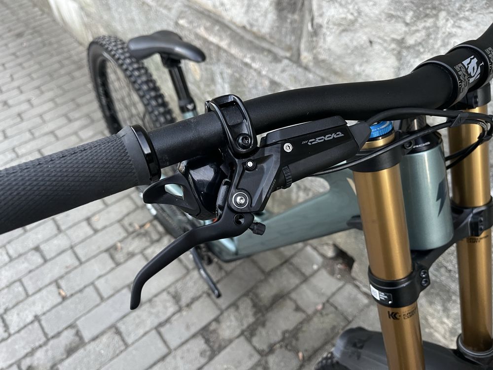 YT Tues 2024 29’ fox40 dhx sram code gx carbon