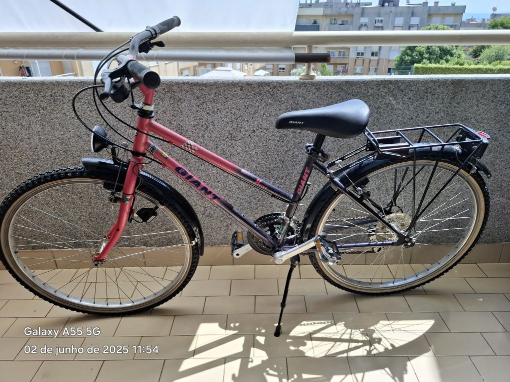 Bicicleta de senhora GIANT