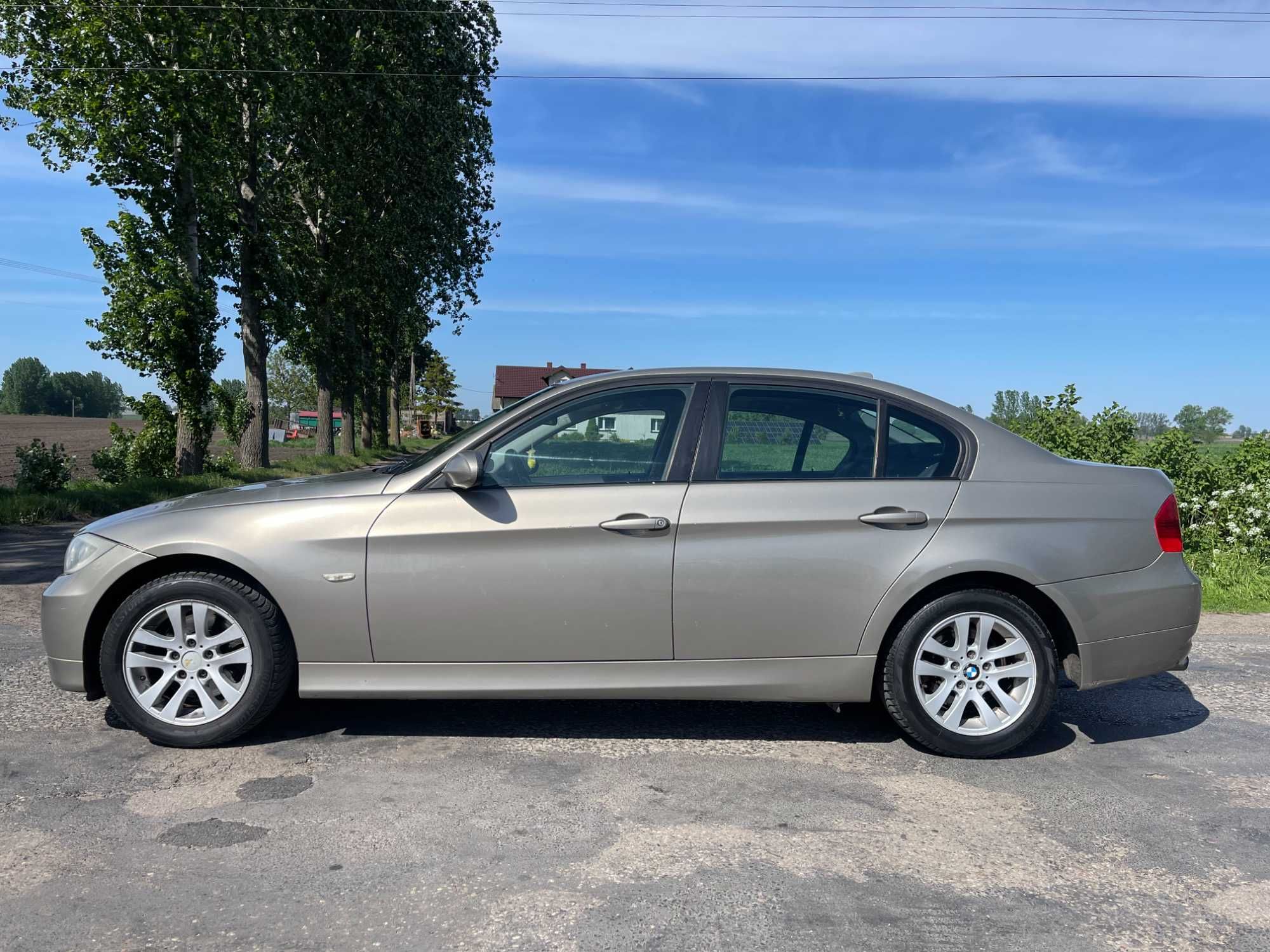 Bmw 3 E90 2.0 Diesel 177 KM Automat_Skóra,Xenon,Alu_Złota Limuzyna!