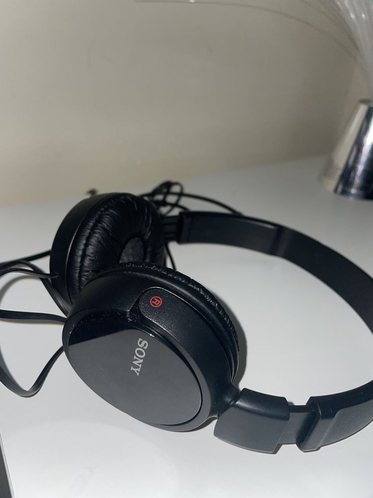 Headphones sony semi novos