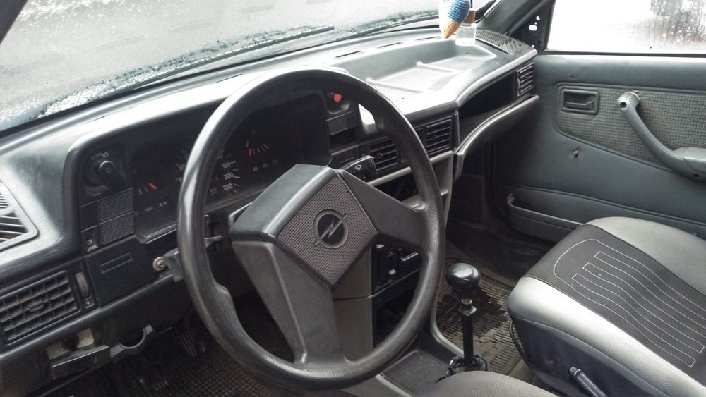 Запчастини Опель Кадет Аскона 1.6 двигун дизельний  розбор деталі шрот